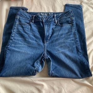 Barely worn American eagle 🦅 jeans!
